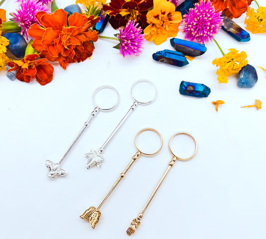 Bee, butterfly, flowers-0H my. Floral Clip.